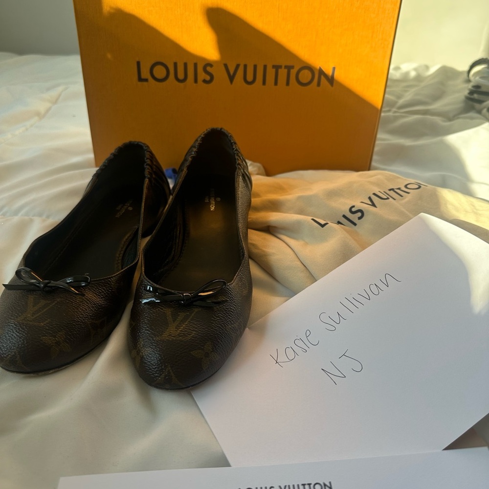Louis Vuitton Ballet Flats